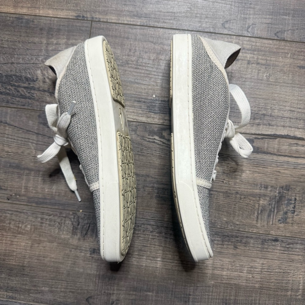 Olukai Gray Canvas Sneakers with Laces Women's 7.5 - Picture 4 of 9